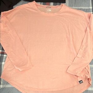 Women’s North Face Pink Long Sleeve Tee!